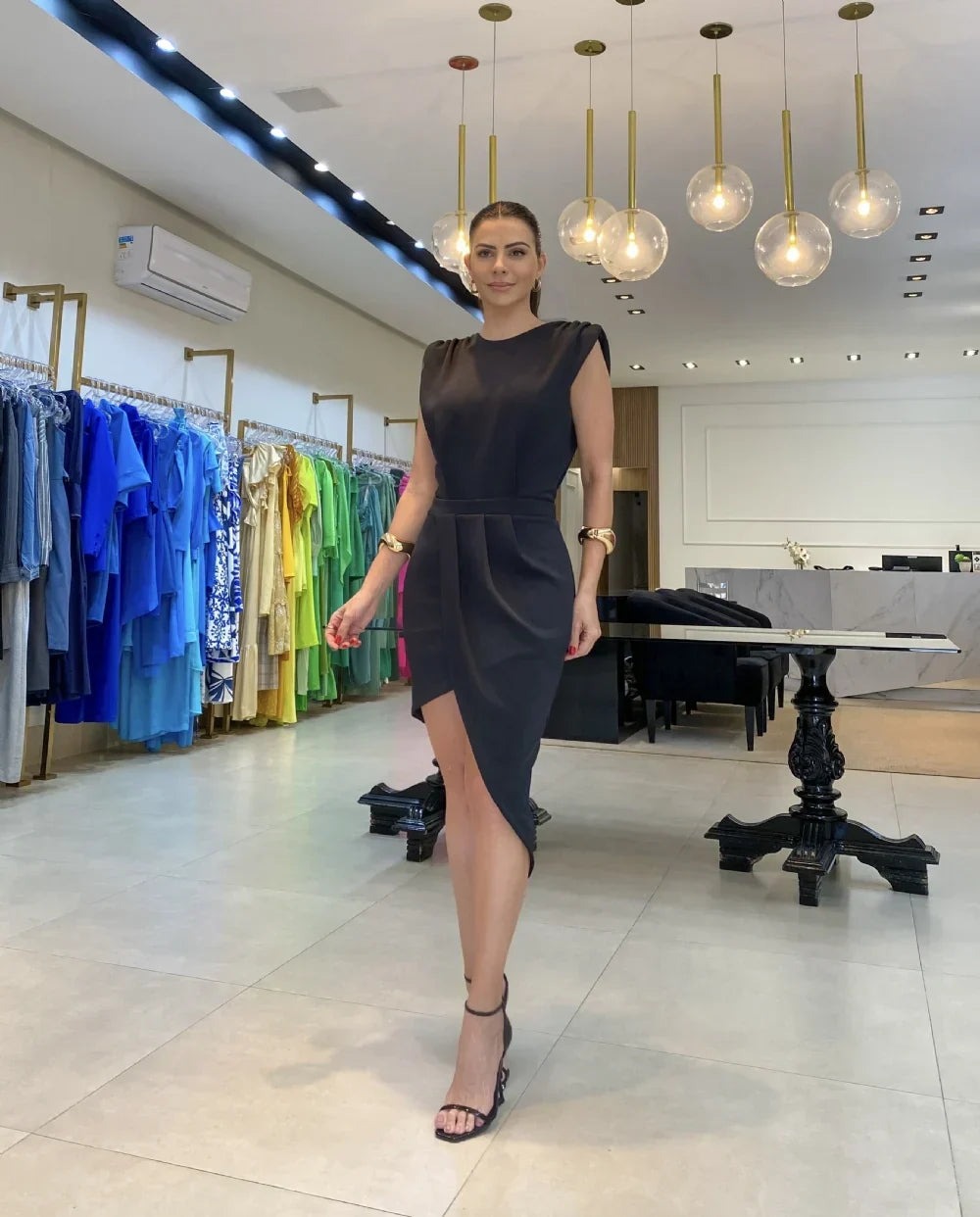 Mara | A flowy, modern elegant dress