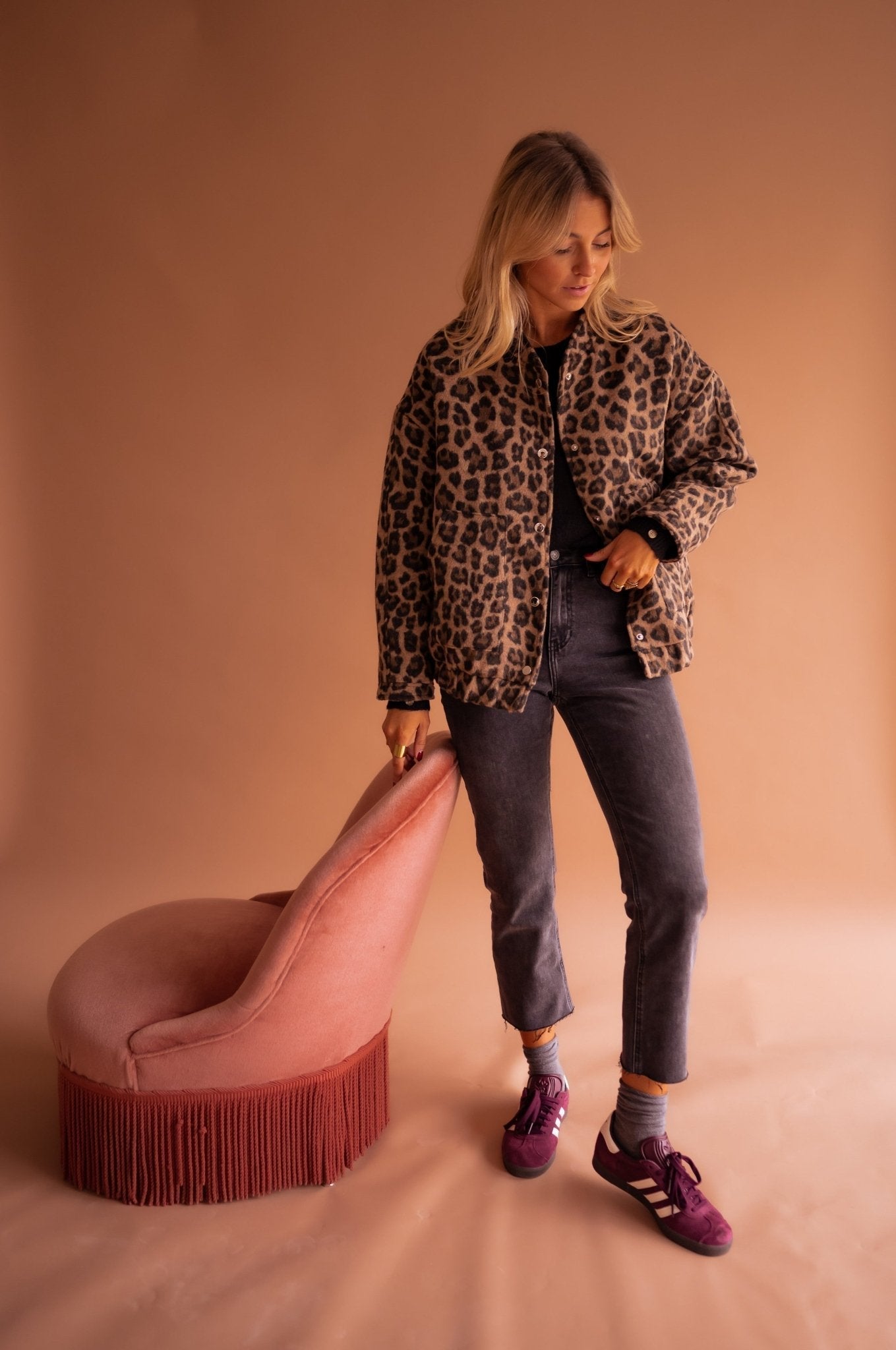 Demi | Trendig Jacka med Stilren Look