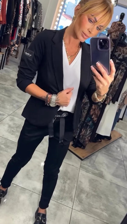 Celine | Trendy set with soft blazer & comfy joggers