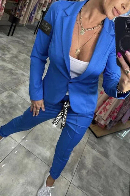 Celine | Trendy set with soft blazer & comfy joggers