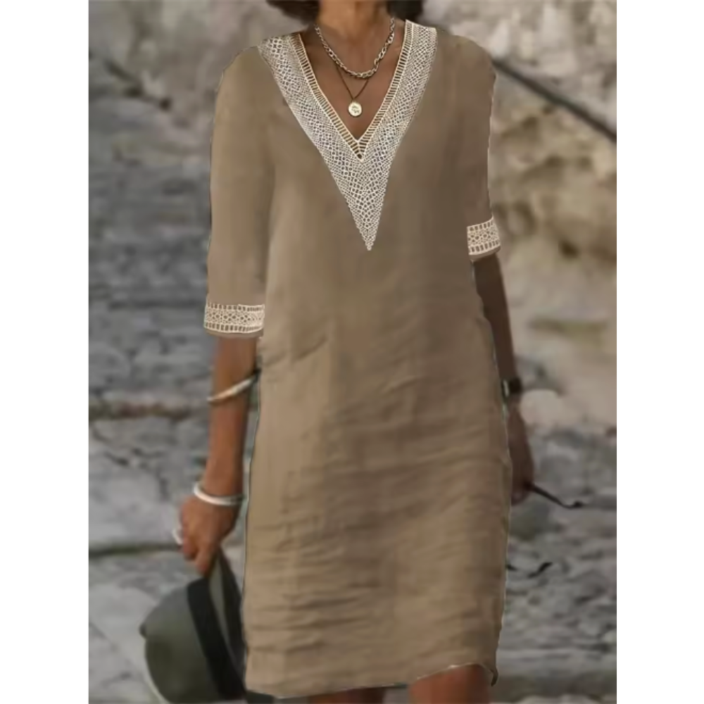 Sofia | The Dress that Lets Your Natural Elegance Shine
