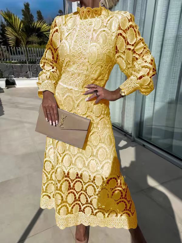 Victoria | Glamorous Lace Dress