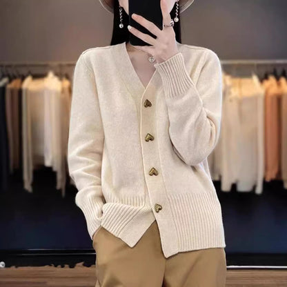 Aminta | Elegant Heart Button Cardigan
