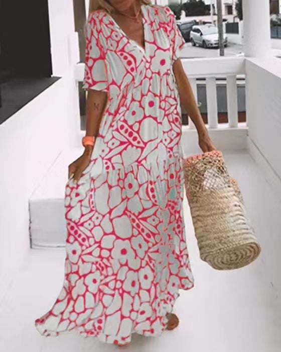 Juni | Ibiza-Style Dress with Bohemian Floral Print