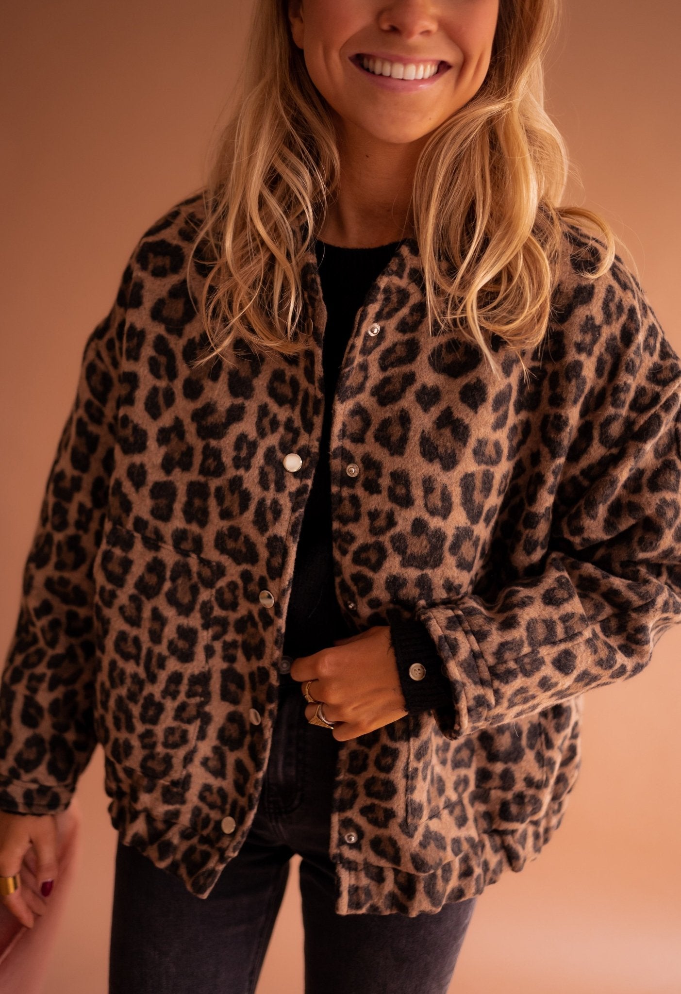 Demi | Trendig Jacka med Stilren Look