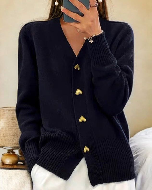 Aminta | Elegant Heart Button Cardigan
